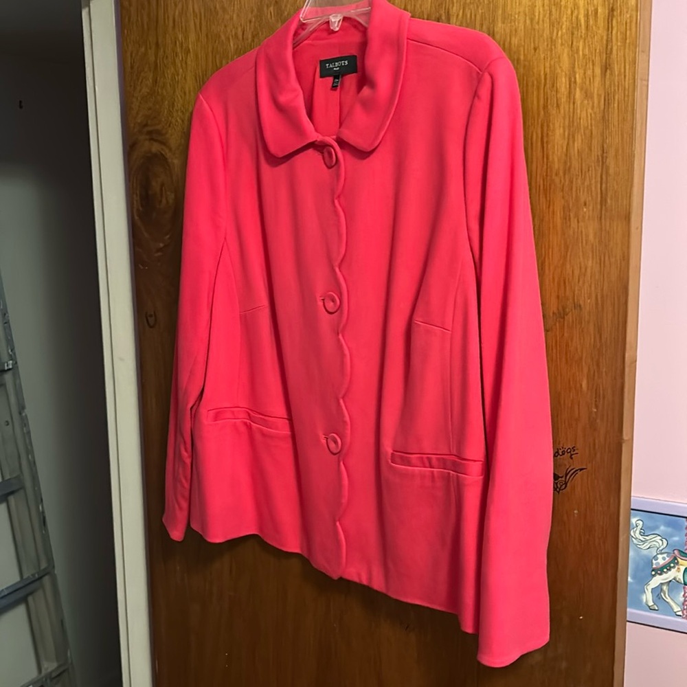 Talbots Beautiful Scalloped pink Jacket lined 
Size 22W